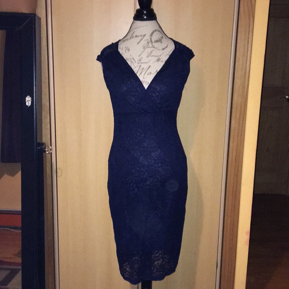Sexy elegant navy dress with lace layering size M